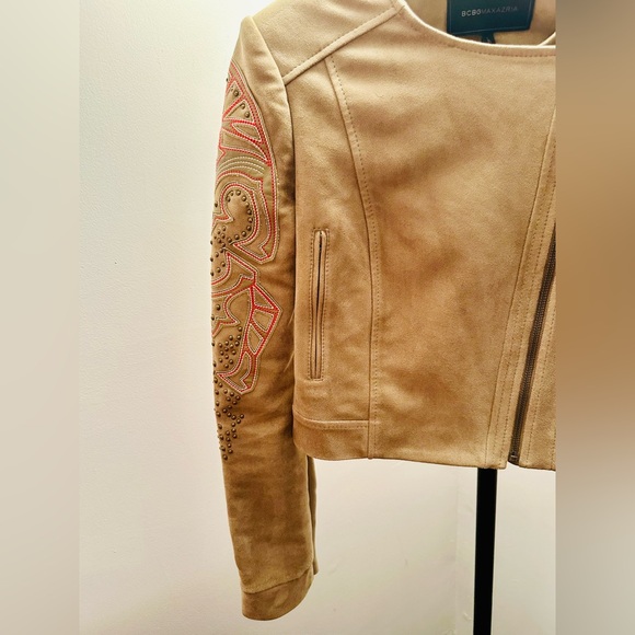 BCBGMAXAZRIA Nicholas Faux Suede Cropped Embroidered Moto Jacket, Size XS - Picture 5 of 14